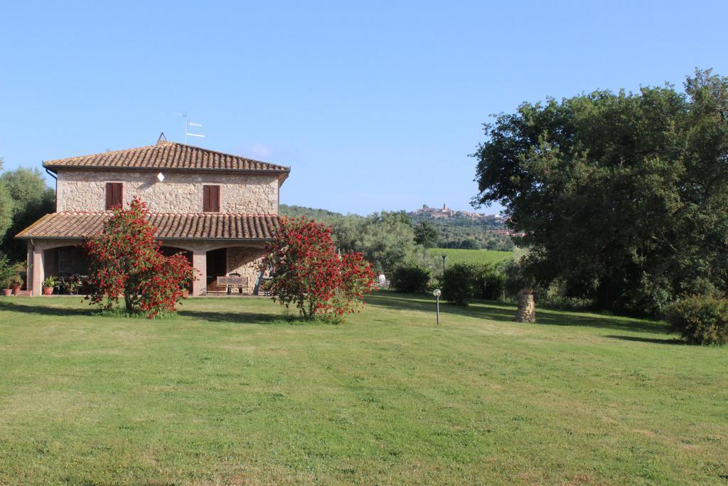 Agriturismo Il Poggiolo มอนเตเมราโน ภายนอก รูปภาพ